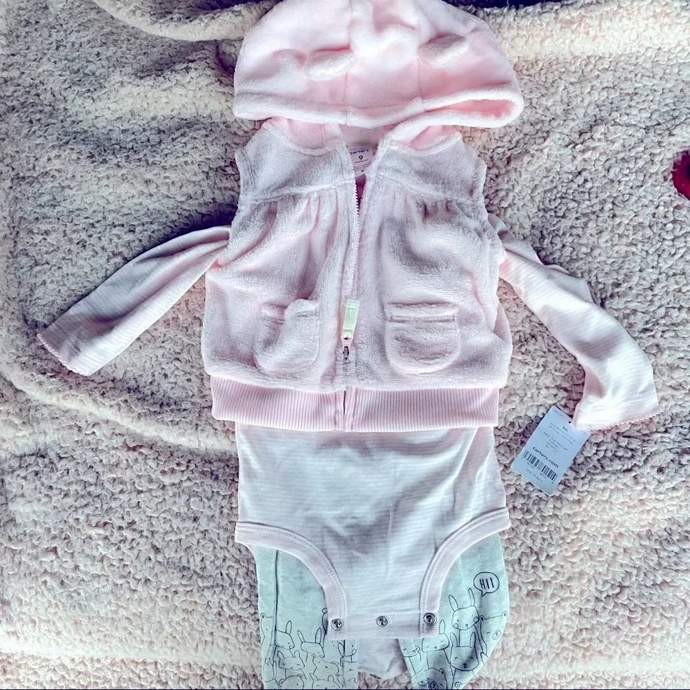 Nwt Carter's 3 piece 9month vest one piece pant set